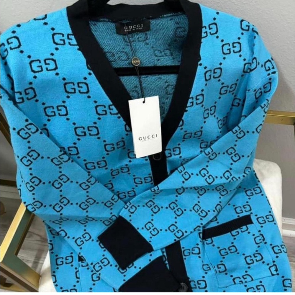 Gucci sweater